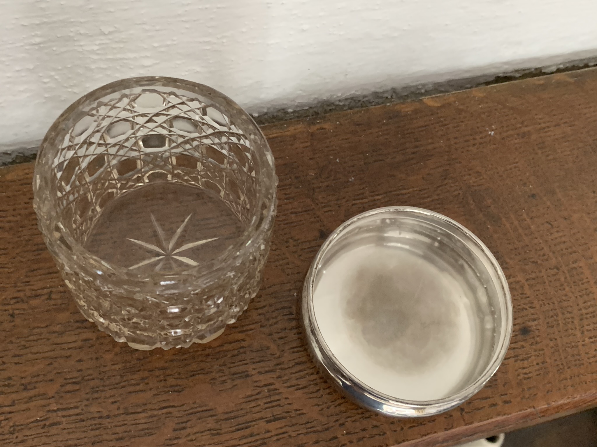 A Fine Antique Silver Scent Bottle and Round Glass Vanity Jar with Silver lid - Image 14