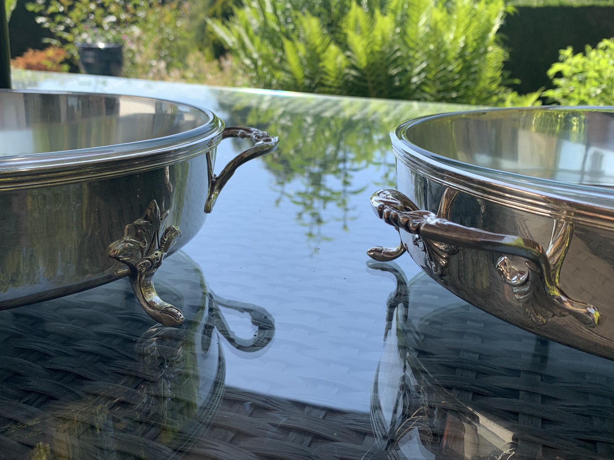 A Pair of Silver-plated Tureens with Shell Handles - Image 3
