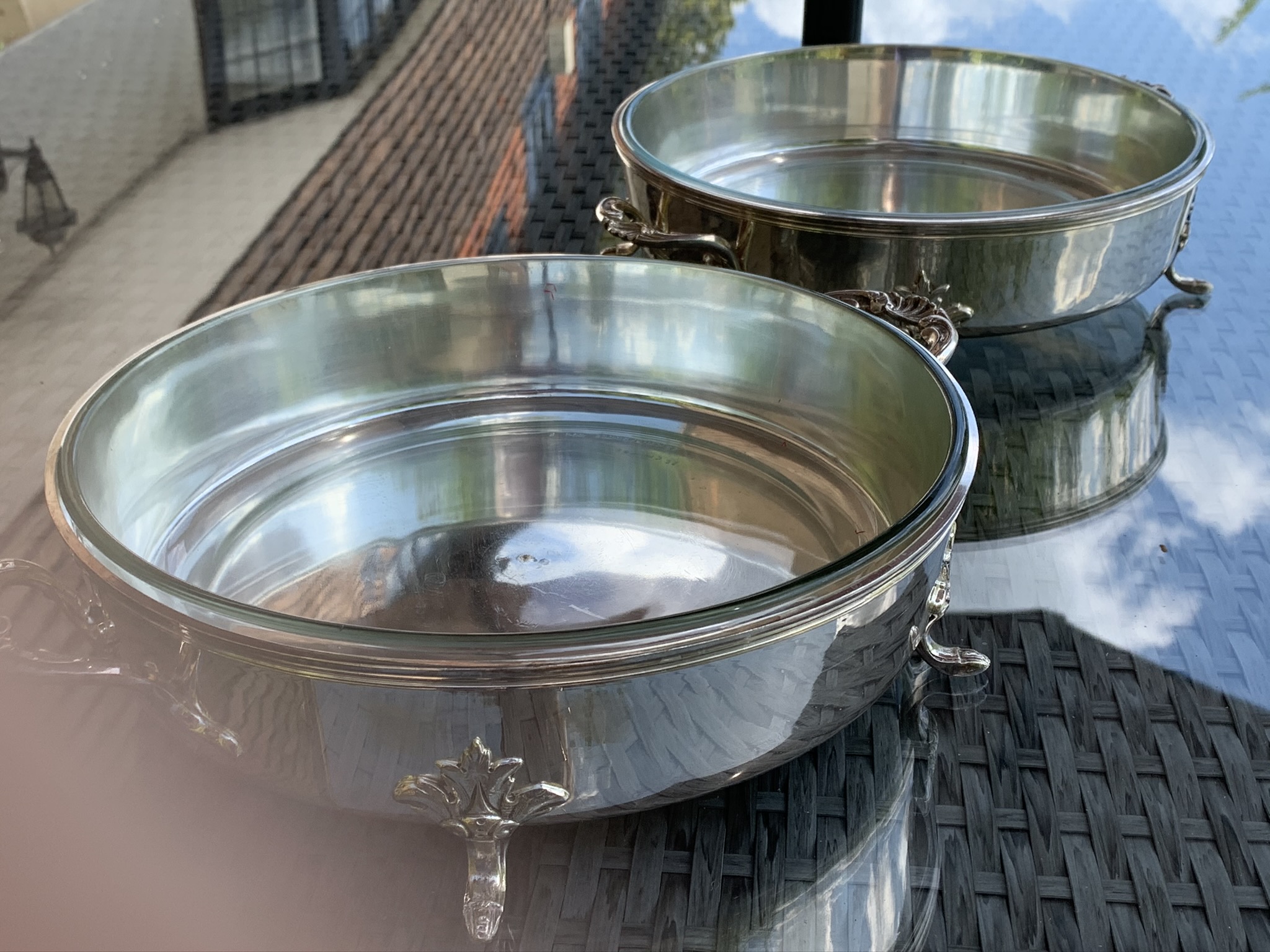 A Pair of Silver-plated Tureens with Shell Handles - Image 7