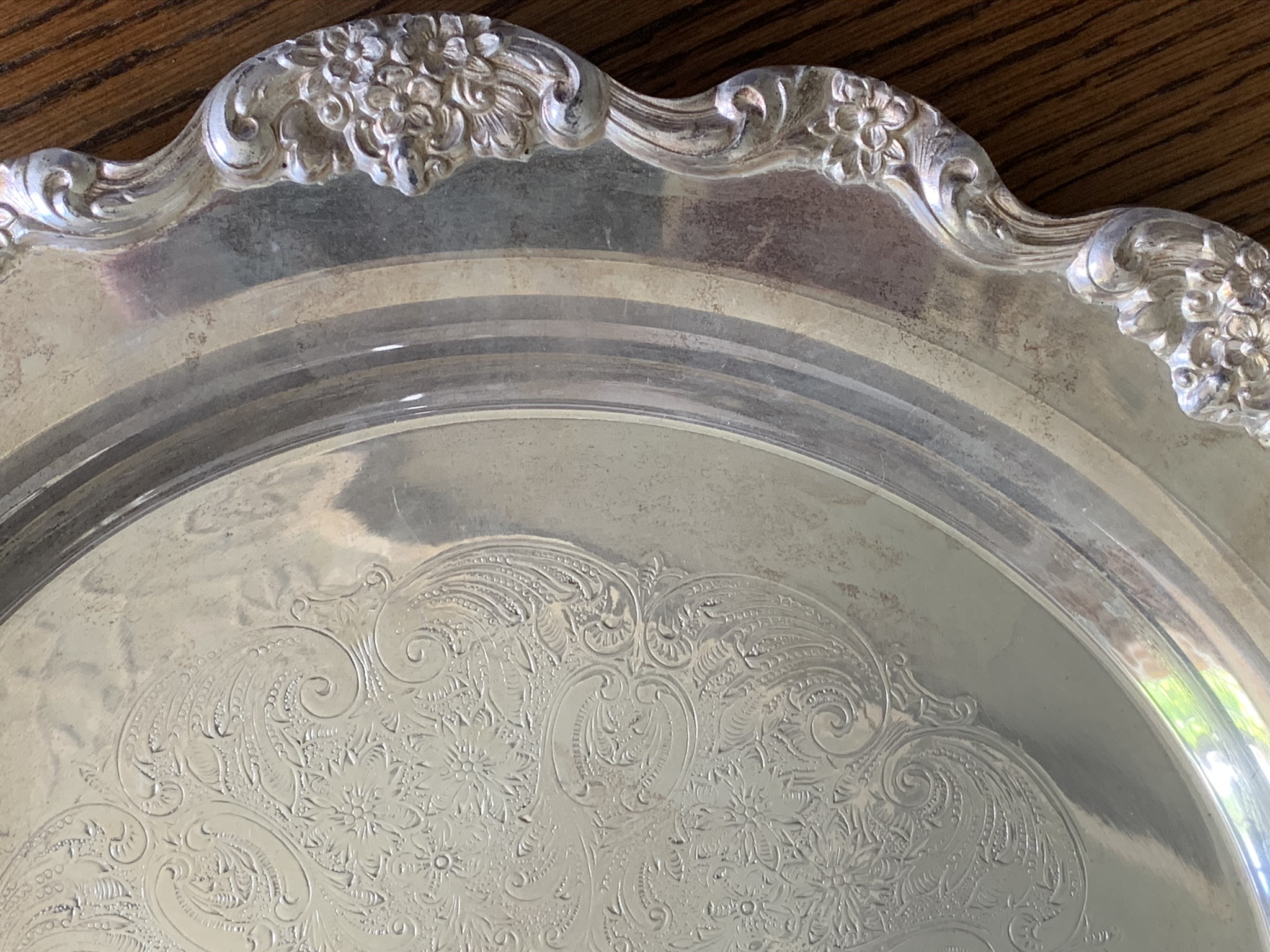 A Large Vintage Towle Silver-plated Serving Tray With A Floral Boulder - Image 5