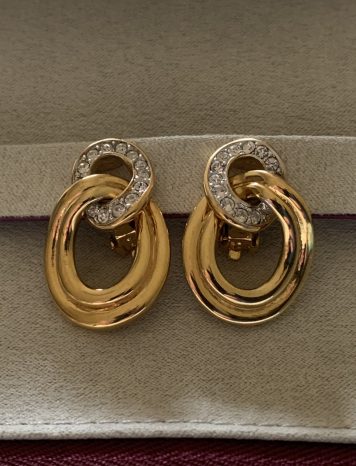 Vintage 1980s Gold tone and Diamante Clip On Earrings
