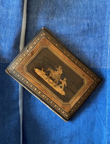 An Antique 19th Century Sorrento ware velvet lined blotter with Marquetry decoration