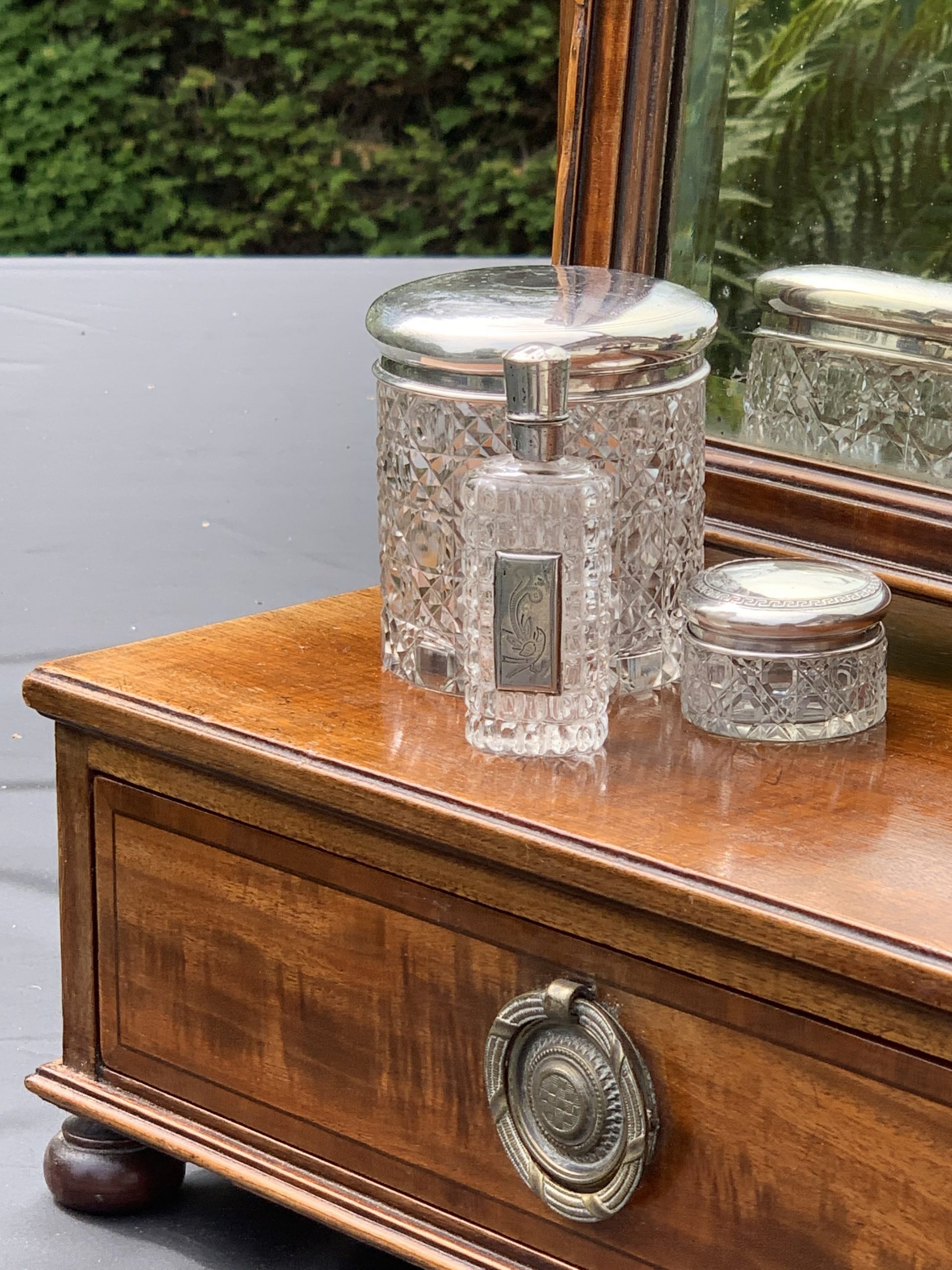 A Charming Antique Mahogany Vanity/Swing Mirror - Image 2