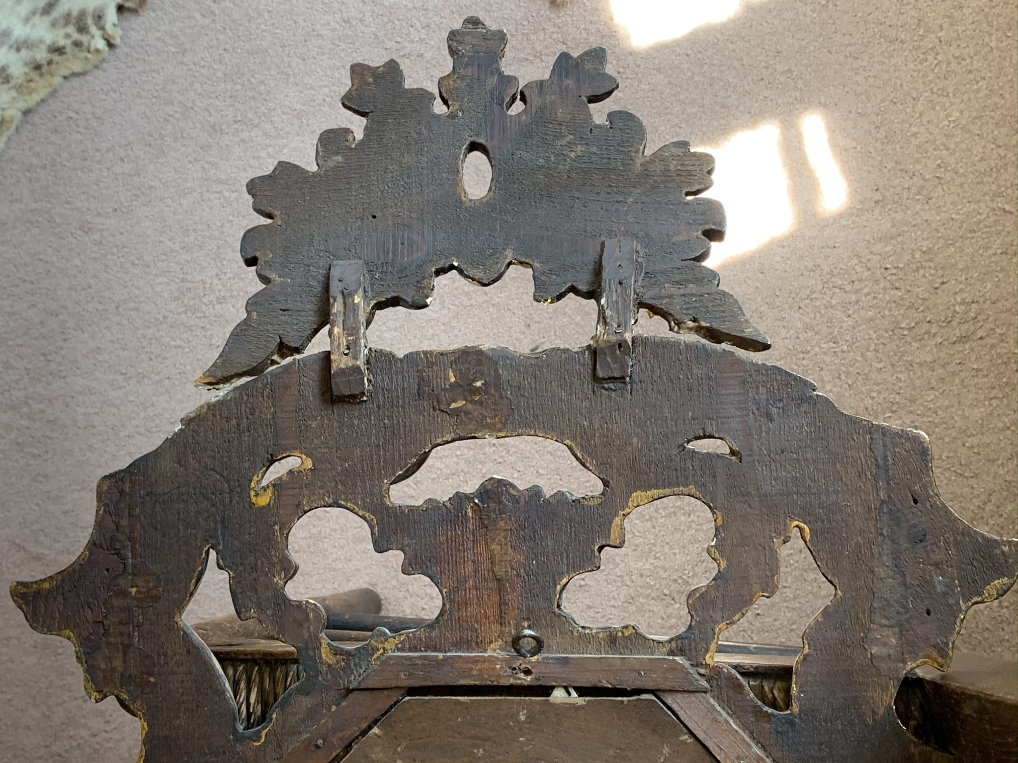 Decorative Venetian Style Gilt wood framed wall mirror - Image 9